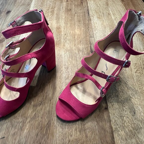 Unisa Womens Undarrah Faux Suede Buckle Heels Pink Size 5.5 Medium - Picture 2 of 9